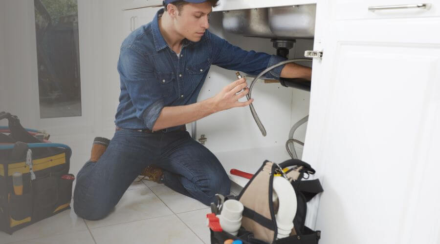 Emergency Leak Repair in Keithville, LA